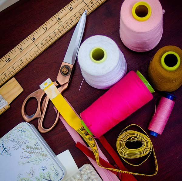 Materiales de costura en Sevilla